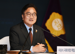 우원식 “대통령 중임제 등 개헌 필요”