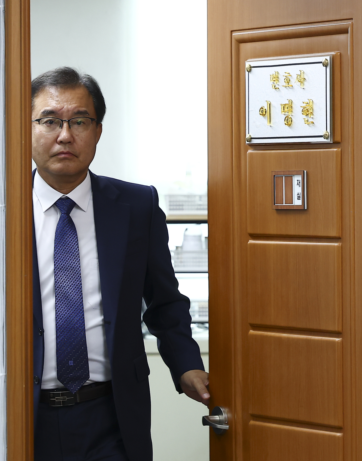 이명현 ‘채상병’특검 “박정훈 대령 변호인 김정민, 특검보 제안 고사”