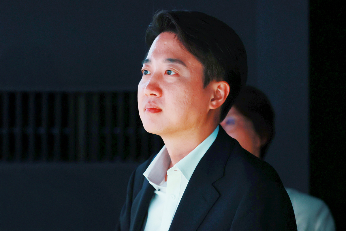 이준석 “李 ‘쿠폰경제’ 빚내 현금 지원 남발하는 방식”