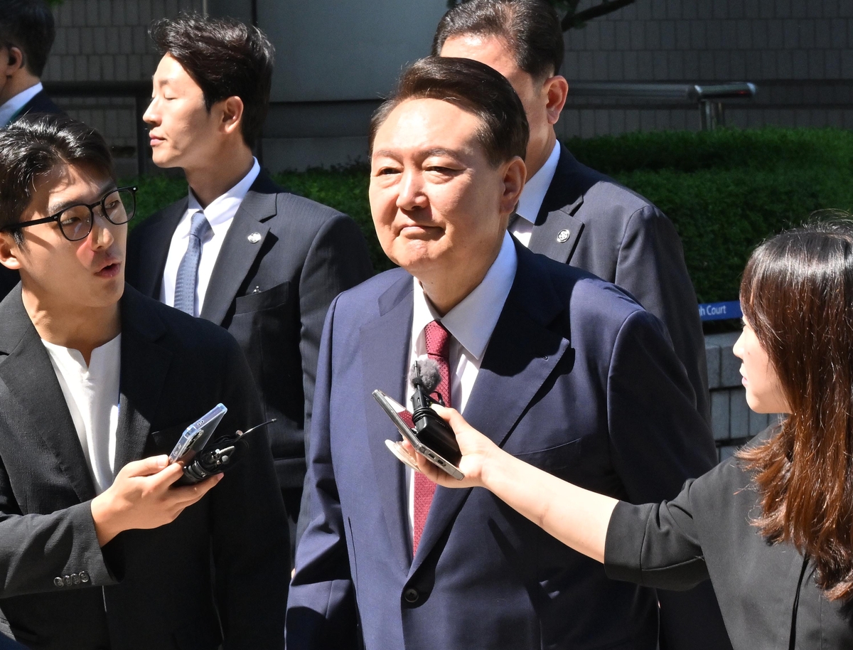 [속보]尹측 “체포영장 절차적 정당성 결여” 법원에 의견서