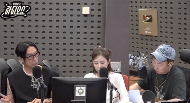 가수 신지(가운데)가 출연한 KBS 라디오 ‘박명수의 라디오쇼’