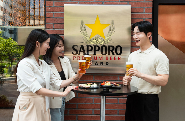 12일 서울 성동구에서 개점하는 ‘삿포로 프리미엄 비어스탠드’ 이미지. 엠즈베버리지 제공