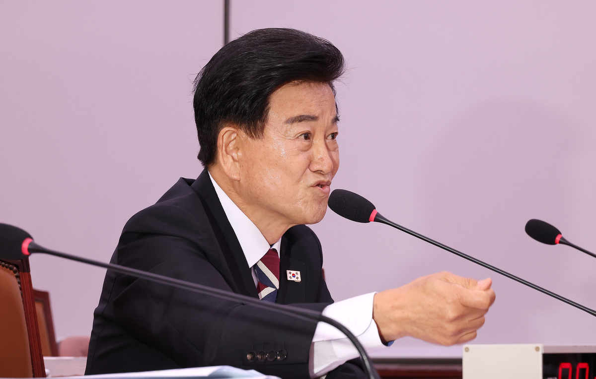 “북한이 주적이냐?” 질문에 정동영의 답변 “동의하지 않는다”