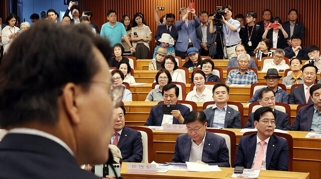 한동훈 “국힘 정신 맞냐” ‘리셋코리아’ 발대식 참석한 의원들 저격