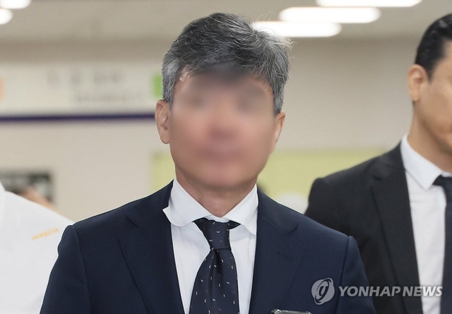 이종호 전 블랙펄인베스트 대표가 서울 서초구 서울고등법원에서 열린 ‘도이치모터스 주가조작 의혹’ 2심 선고 공판에 출석하고 있다. 연합뉴스