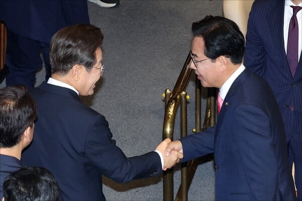 李대통령, 강선우·이진숙 결단 앞서…여야 원내대표 비공개 회동