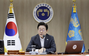 李대통령, 소비쿠폰 발급 이어 “추가 소비진작 프로그램 준비”