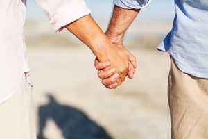 손주가 당신 사진에 뽀뽀해주라고 할 때 눈물 나서 혼났다오[그립습니다]