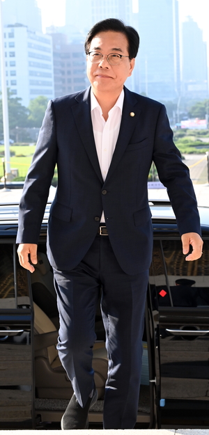 “李정부 포퓰리즘, 마약같은 효과… 3~5년 뒤 경제 부작용 우려”[파워인터뷰]