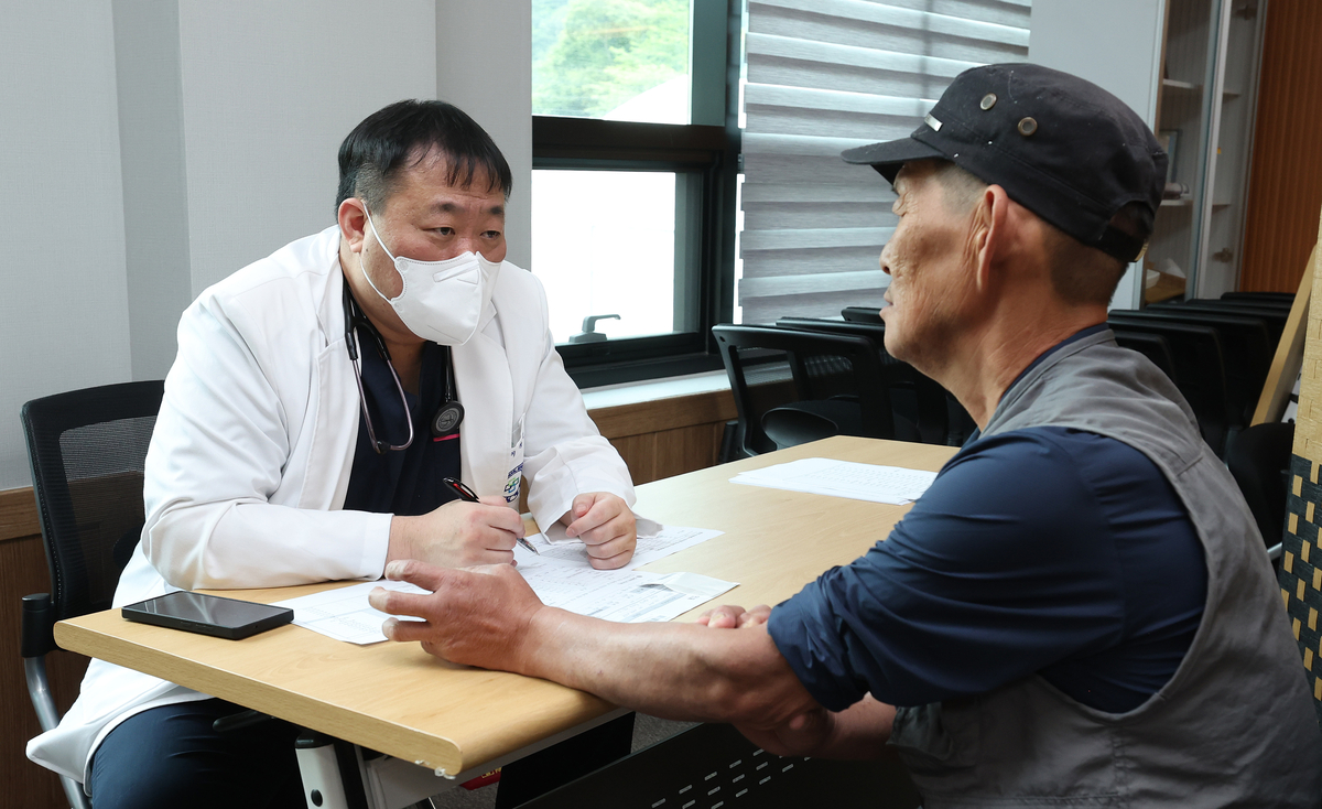 한전, 의료 사각지대 해소! 강원도 오지 주민 대상 무료 건강검진 실시 - 한일병원과 협력