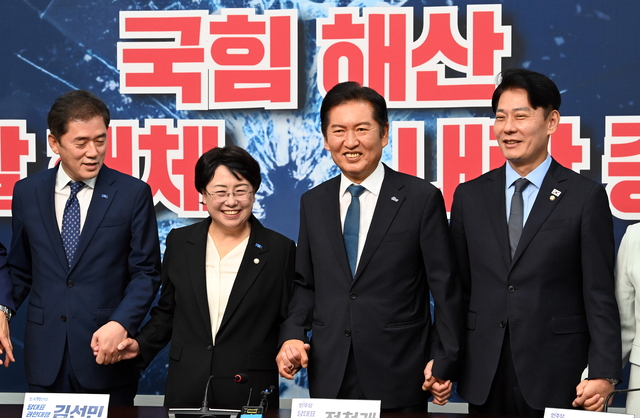 조국혁신당 지도부 만난 정청래