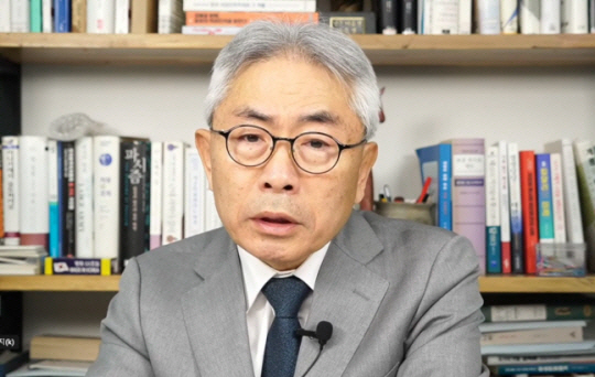 정규재 전 한국경제신문 주필. 정규재TV