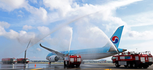 제2활주로 운영 재개 앞두고 소방 훈련