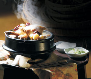 이열치열 보양식 한 끼… 서두르자, 복날은 간다[이우석의 푸드로지]