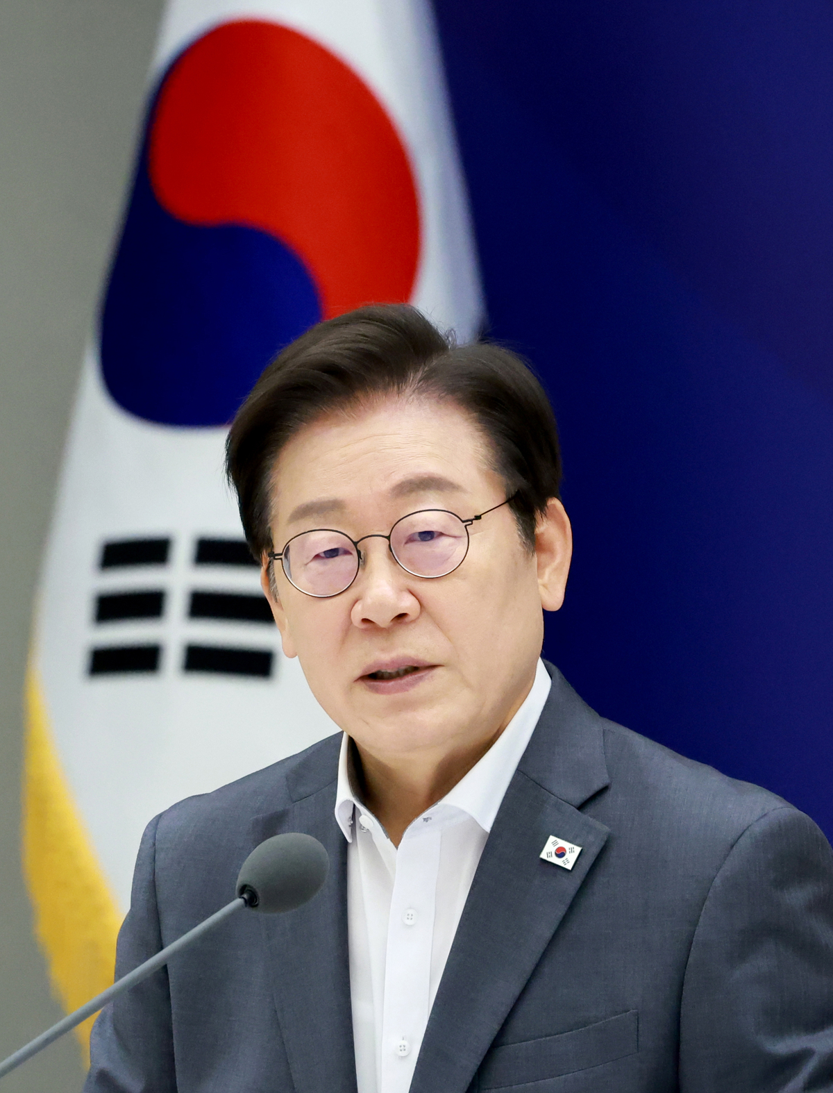 [속보]李대통령 “모든 산재 사망사고 최대한 빨리 직보하라”