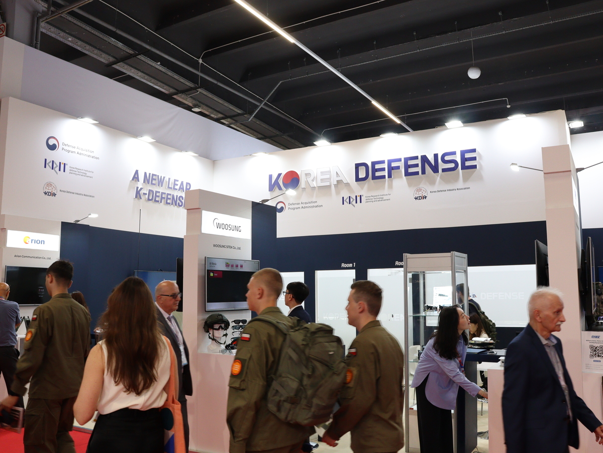 [르포] "K-방산 부스 눈에 띄네" ...2일 개막 동유럽 최대 폴란드 방산... - 뉴스 썸네일 이미지
