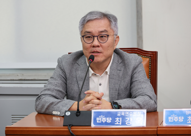 최강욱 더불어민주당 교육연수원장. 연합뉴스