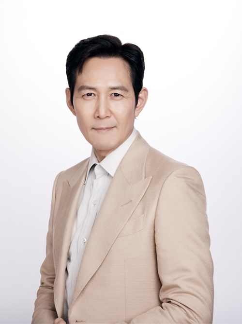 배우 이정재
