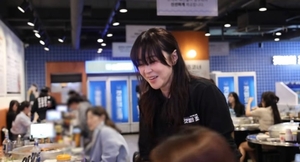 젊은이들에겐 수많은 표정 있는데 함부로 단정한 것 깊은 반성[미안합니다]