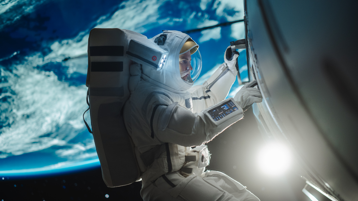 이소연, 亞 최초 女우주인? 일본인 포함 4번째[김규회의 뒤집어보는 상... - 뉴스 썸네일 이미지