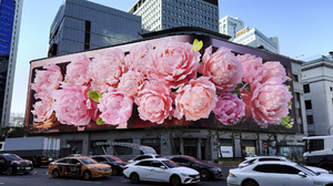 “더 크고 선명하게”… 삼성·LG ‘사이니지’ 전쟁[ICT]