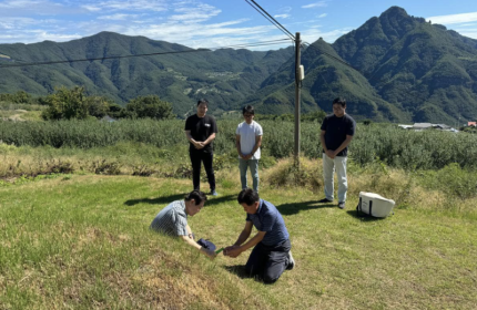이재명 대통령이 더불어민주당 대표 시절인 2024년 9월 추석에 고향인 경북 안동을 방문해 두 아들과 성묘하는 사진을 페이스북에 게재했다. 2017년 대선 이후 7년 만에 아들 얼굴을 공개했으나 곧 이를 삭제했다. 당시 페이스북 캡처
