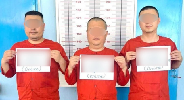 캄보디아 검찰에 기소된 한국인 대학생 살해 혐의 중국인 3명. 이들 중국인 3명은 지난 8월 한국인 대학생이 캄보디아에서 고문당한 뒤 숨진 사건을 수사한 현지 검찰에 의해 살인 혐의로 재판에 넘겨졌다. 연합뉴스