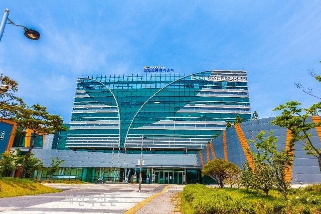 전북 익산에 들어선 한국식품산업클러스터 진흥원 전경. 한국식품산업클러스터진흥원 제공