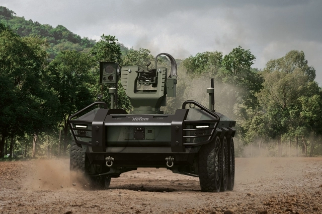 현대로템 다목적무인차량 HR-셰르파.  현대로템 제공