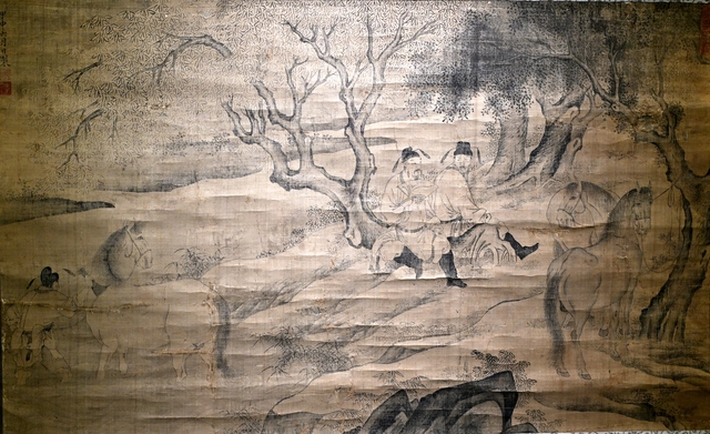 비엔날레의 다른 전시장인 해남의 고산 윤선도박물관에 전시 중인 공재 윤두서의 그림 ‘세마도’ 진본. 최초로 일반공개되는 작품이다.