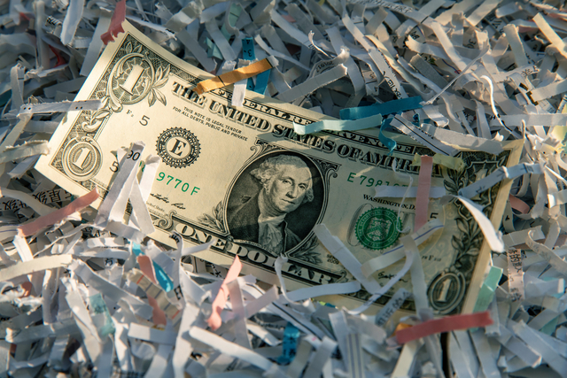 케네스 로고프 하버드대 국제경제학과 교수는 ‘달러 이후의 질서’를 통해 전 세계적 고금리와 인플레이션 현상으로 달러 패권이 위기를 맞을 것이라고 예측한다. 게티이미지뱅크