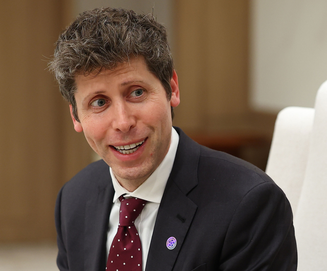 오픈AI 샘 올트먼 대표가 1일 용산 대통령실에서 이재명 대통령 접견 중 발언하고 있다. 연합뉴스