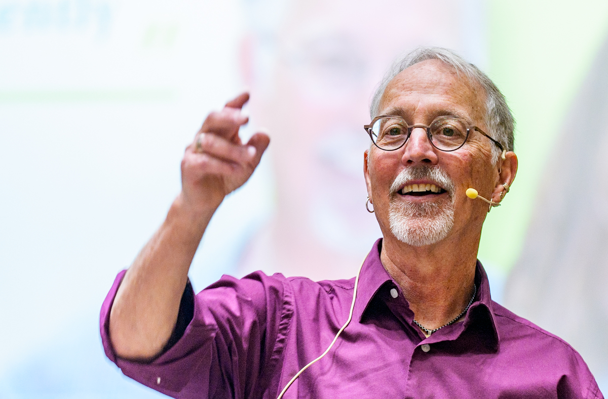 “한국인, ‘모난 돌이 정 맞는다’며 성과 잘 안드러내”