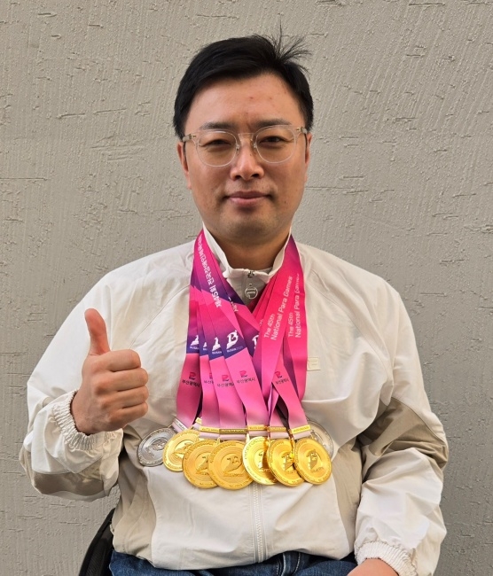 세종시 대표 김정남은 5일 막 내린 제45회 전국장애인체육대회에서 사격 종목 6관왕에 오르며 대회 MVP까지 수상했다. 대한장애인체육회 제공
