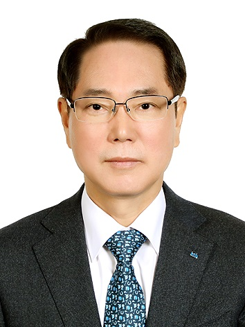 국민대 42대 총동문회장에 선출된 김형남 다올투자증권 부회장. 국민대 제공