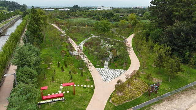 익산시는 산림청 공모사업으로 유천생태습지에 1㏊의 정원형 도시숲을 새롭게 조성했다. 익산시청 제공