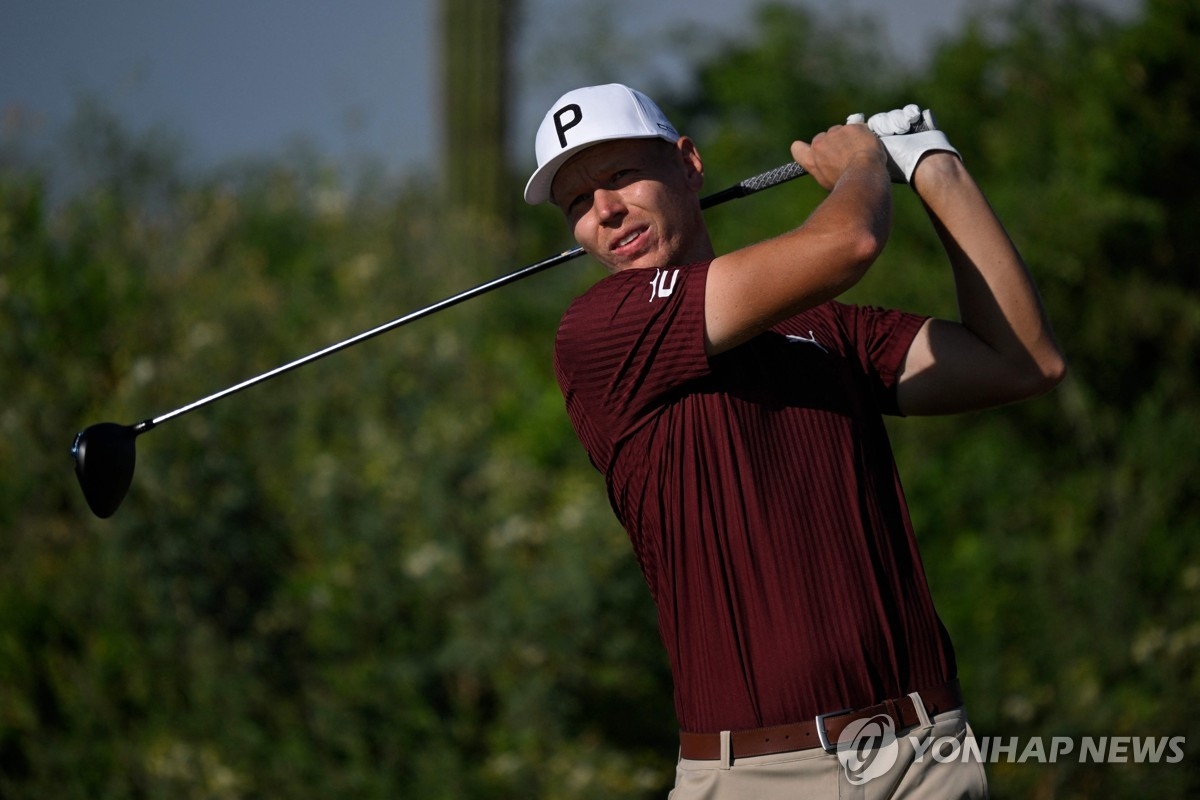 슈미트, PGA 투어 멕시코 대회 2R 1타 차 단독 선두