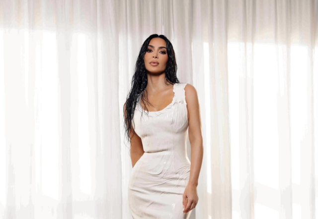 킴 카다시안. 페이스북 캡쳐.