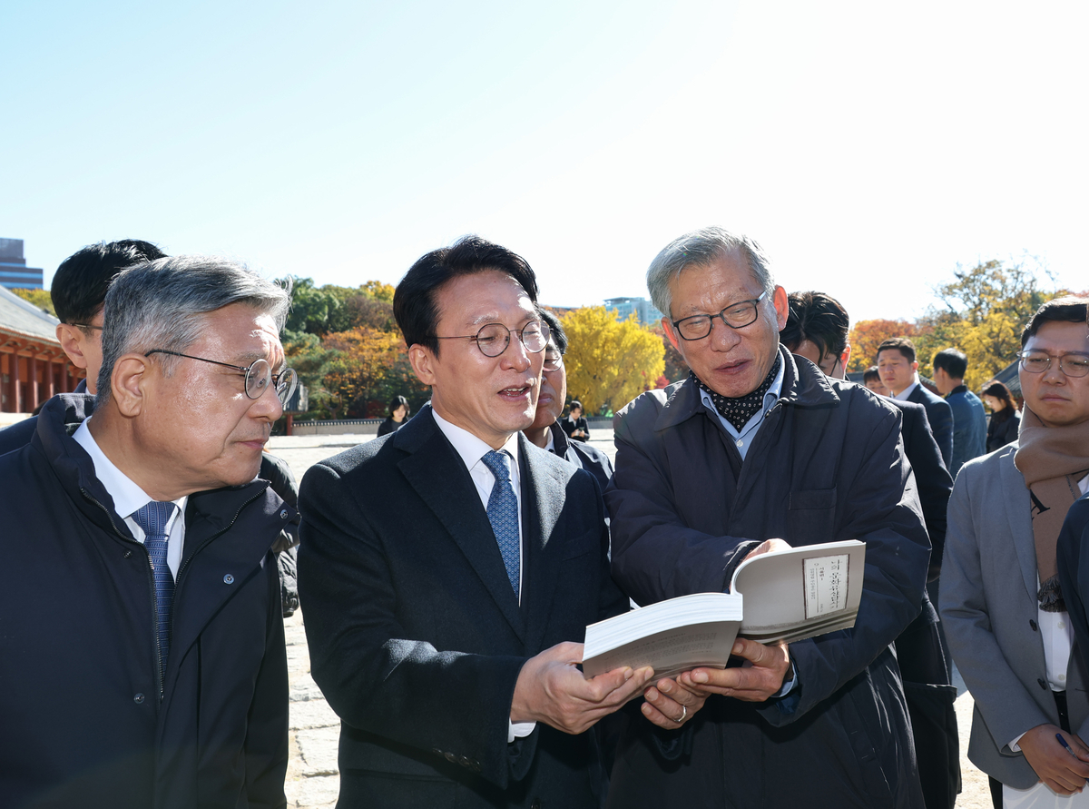 김민석·오세훈 때아닌 ‘종묘대전’…金 “서울시, 밀어붙일 사안 아냐” vs 吳 “공개토론 하자”