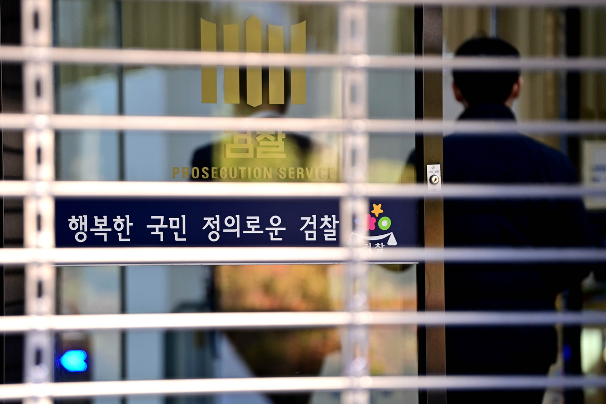 노만석 사실상 사퇴수순… 검찰 내부 “법·정의 수호자가 타협해”