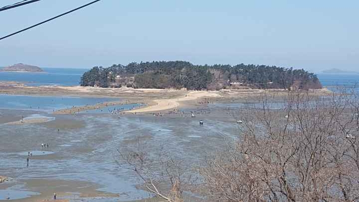 고무보트 타다 실종된 부안 하섬 관리인, 3시간 만에 숨진 채 발견