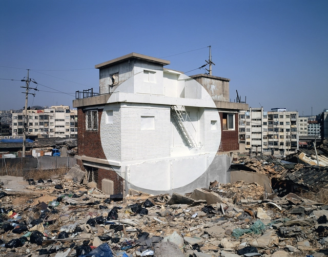 조르주 루스, ‘서울, 1998’.  공근혜갤러리 제공