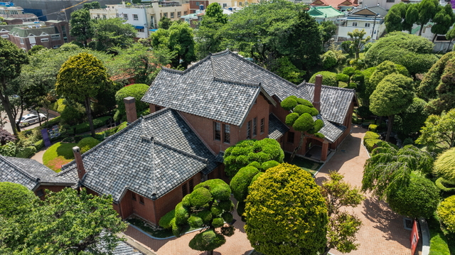 국가유산청 ‘세계유산 우선 등재목록’에 선정된 피란수도 부산의 유산 중 임시수도 대통령 관저인 경무대. 국가유산청 제공