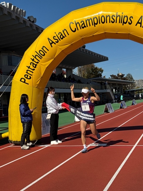 Seungmin Seong, la star du pentathlon moderne féminin, remporte l’épreuve individuelle aux Championnats d’Asie