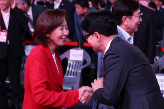 나경원 “서울시장? 지금은 주어진 일 전념…한동훈 출마하려면 ‘당게’ 진실부터”