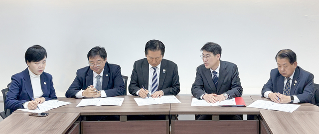 대구 찾은 정청래 더불어민주당 당대표. 대구시청 제공