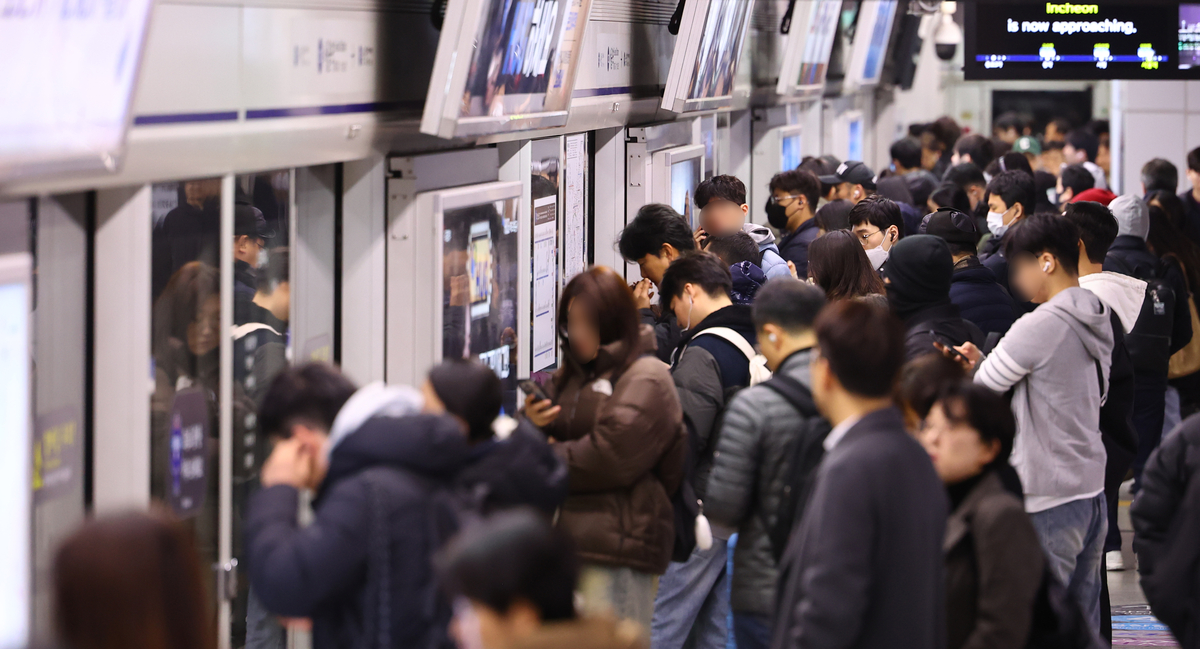 서울 지하철 9호선도 11일 총파업 예고…“인력 증원 약속 이행하라”