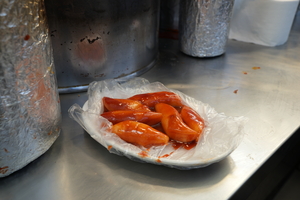 120년 전통시장 먹자골목… 해외셀럽엔 K-관광 성지·MZ에겐 레트로 핫플로[Who, What, Why]