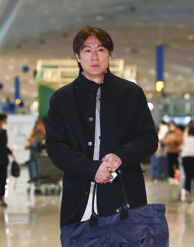 홍명보 감독. 뉴시스