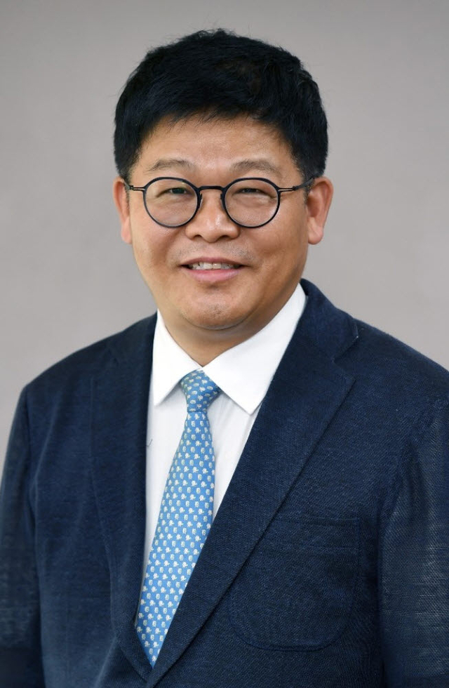 안현실 울산과학기술원(UNIST) 연구부총장